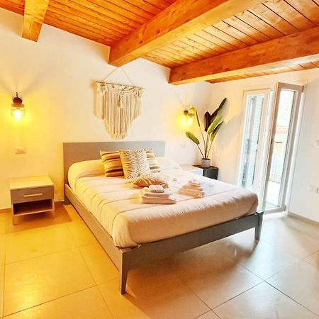 Flamingo Suites Marina di Camerota Bagian luar foto